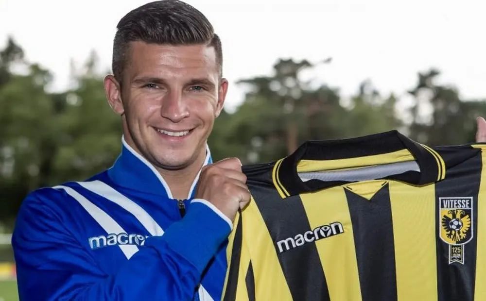 青训体系完 青训体系完