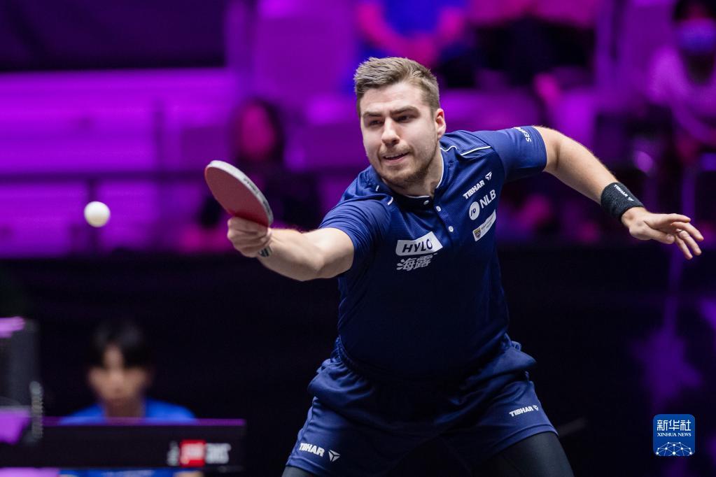 点与背景分 点与背景分