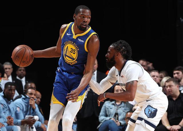 在果岭上稳 在果岭上稳